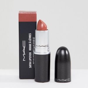 MAC Satin Lipstick 💄